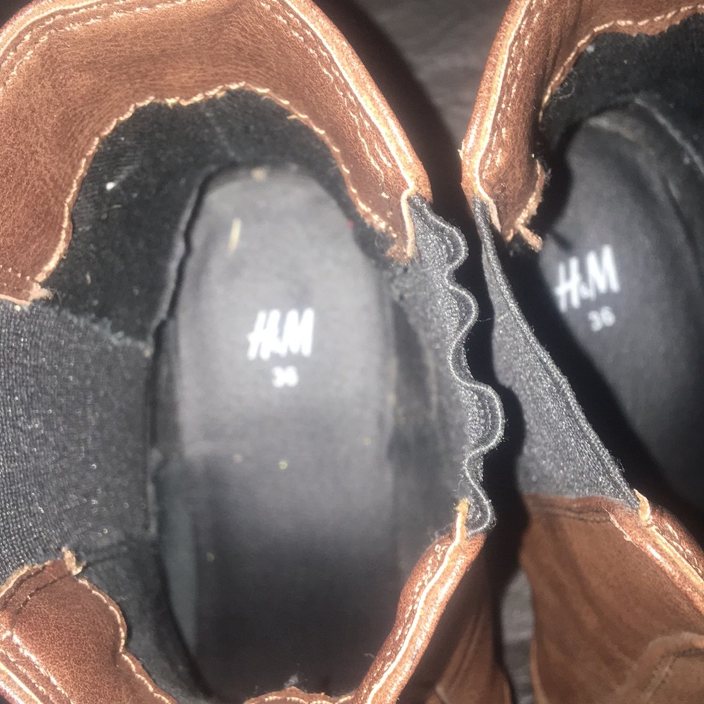 Heeled boots - Picture 7 of 7
